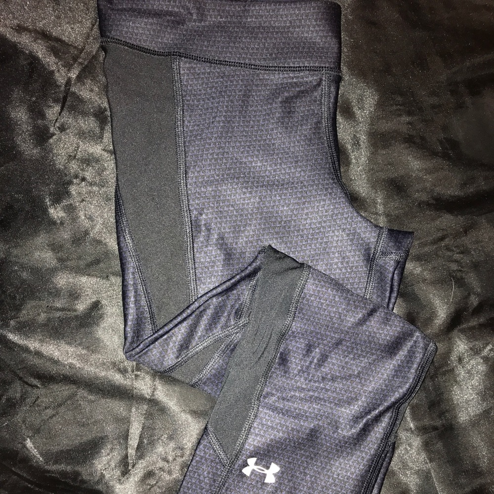 Under Armour cropped performance legging